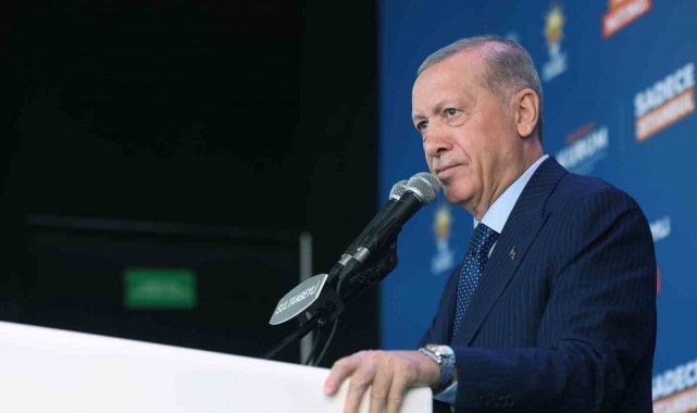 Cumhurbaşkanı Erdoğan: "Depreme hazırlık için kullanılması gereken kaynaklar bavul bavul dolar oldu"