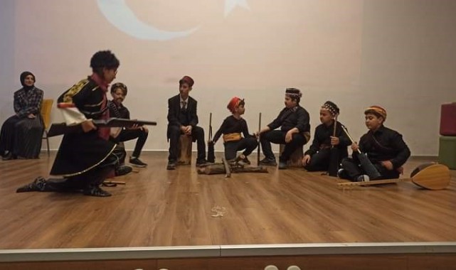 Dünya Tiyatrolar Günü'nde sahne aldılar