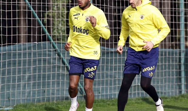 Fenerbahçe, Adana Demirspor maçı hazırlıklarını sürdürdü