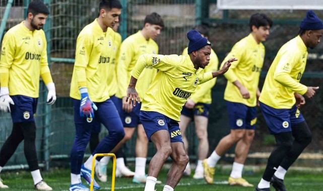 Fenerbahçe'de Union Saint-Gilloise maçı hazırlıkları başladı
