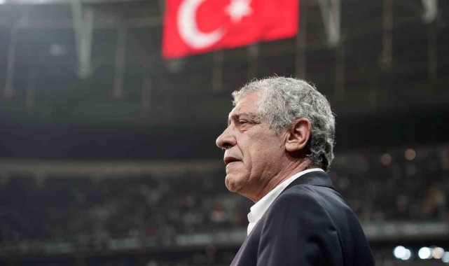 Fernando Santos'un ilk derbi sınavı