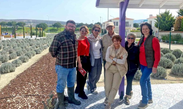 Gıda Topluluğu üyeleri lavanta bahçesinde buluştu