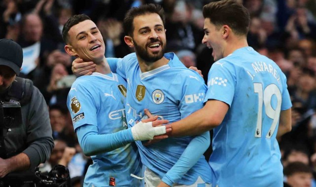 Manchester derbisinde kazanan maviler oldu