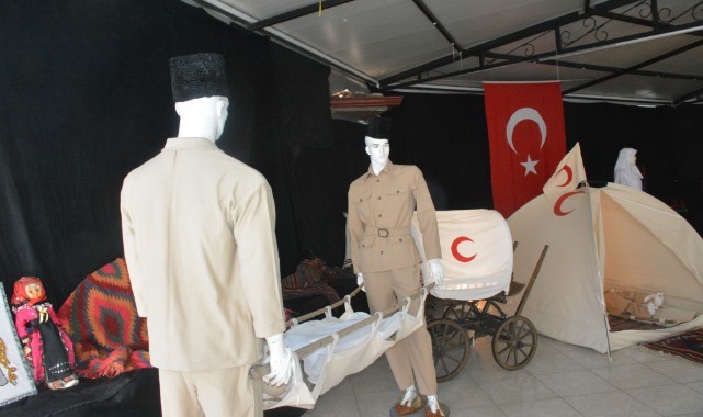 Manisa'da 18 Mart Çanakkale Zaferi El Sanatları Sergisi açıldı