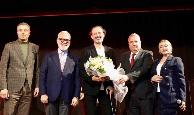 Necip Fazıl Kısakürek Yunusemre'de anıldı