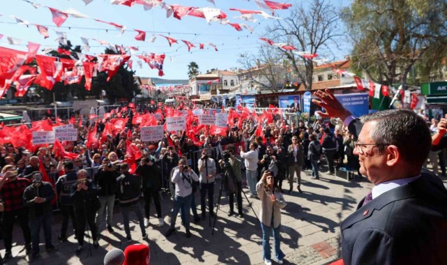 Özgür Özel mitingde atılan sloganı düzeltti: "Evladım o mesajı mı verdik?"