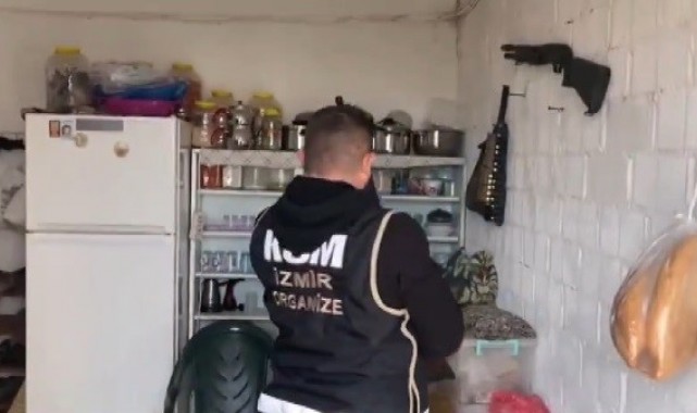 Suç örgütlerine ve kaçakçılara bir günde 3 operasyon!