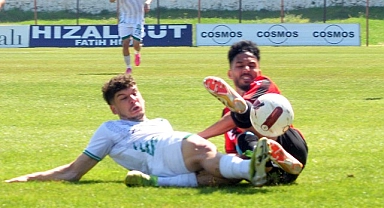 Turgutluspor, Sapanca Gençlik'i 3-1 ile geçti
