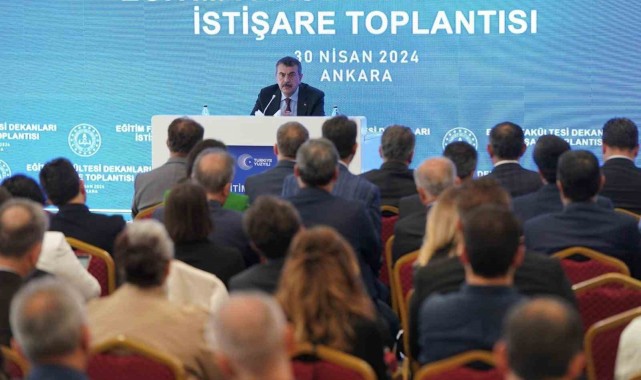 Bakan Tekin, Eğitim Fakültesi Dekanları İstişare Toplantısı'na katıldı