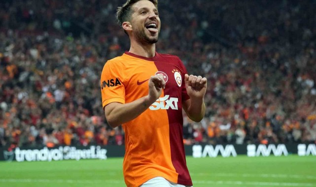 Dries Mertens ligde 6. golüne ulaştı