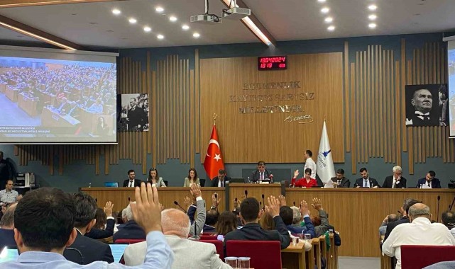 İzmir'de suya yüzde 25 indirim