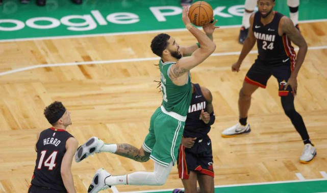 Miami, Boston'ı deplasmanda yendi, seriyi 1-1 yaptı