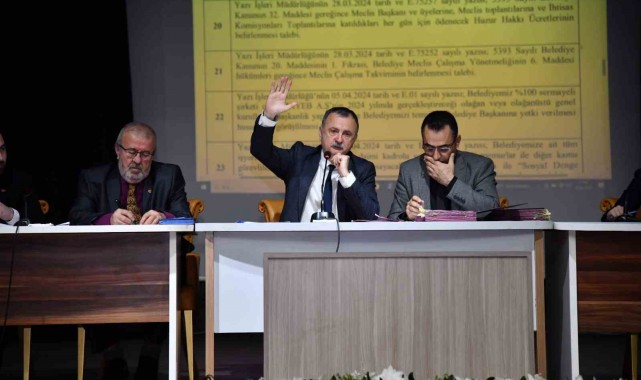 Yunusemre'de yeni dönemin ilk meclisi toplandı