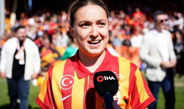 Berna Yeniçeri: "Adımızı altın harflerle yazdırdık"