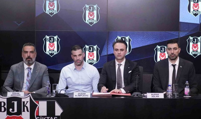 Beşiktaş, Başantrenör Dusan Alimpijevic'in sözleşmesini uzattı