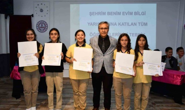 Bilgi yarışmasının bölge finalleri Salihli'de yapıldı