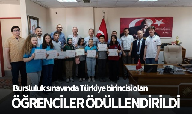 Bursluluk sınavında Türkiye birincisi olan öğrenciler ödüllendirildi
