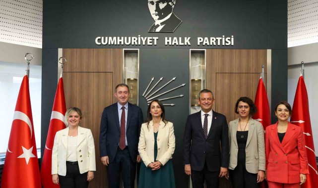 DEM Parti'den CHP'ye ziyaret