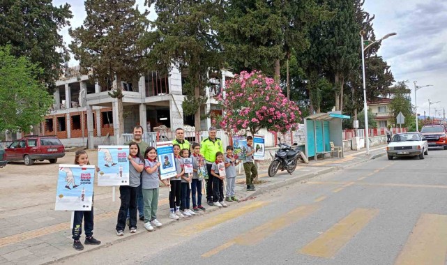 Emniyetten öğrencilere trafik bilgilendirmesi