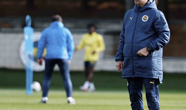 Fenerbahçe, Galatasaray derbisi hazırlıklarını sürdürdü