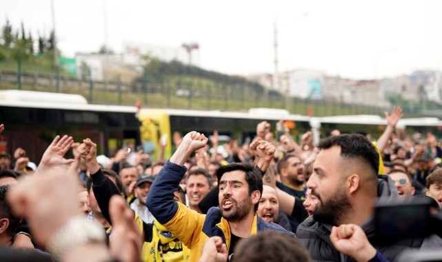 Fenerbahçe taraftarı, RAMS Park’a ulaştı