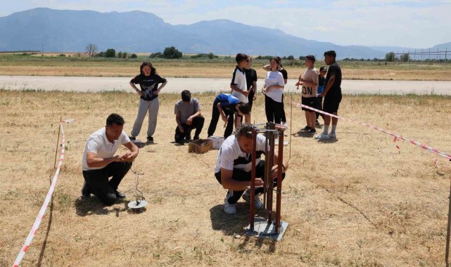 Hava Sporları Türkiye Birinciliği yarışmaları Manisa'da başladı