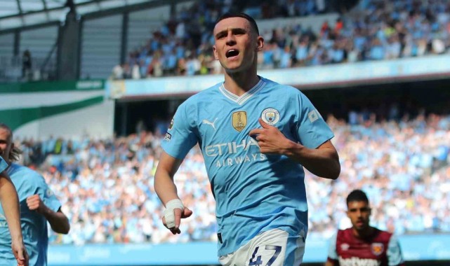 Manchester City, üst üste 4. kez şampiyon