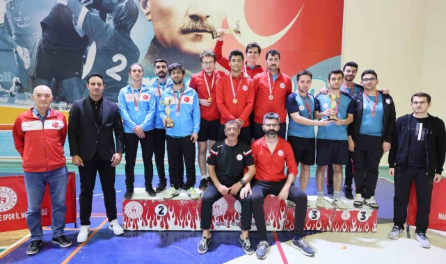 Manisa'da yapılan Yurtlar arası masa tenisi bölge grup müsabakaları tamamlandı