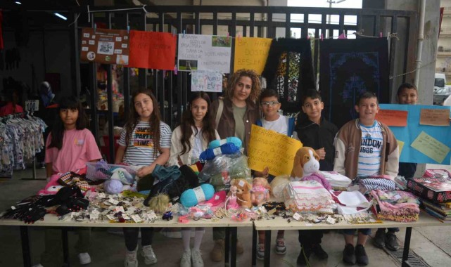 Öğrencilerden sokak hayvanlarına dokunaklı destek