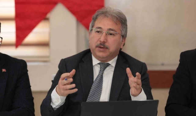Sağlık-Sen: "MHRS'deki yoğunluğu azaltmak için kademeli sevk zinciri kurulmalı"
