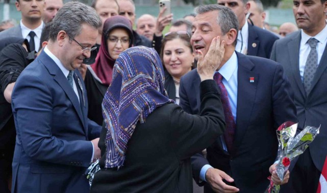 Soma'da 301 maden şehidi mezarları başında anıldı