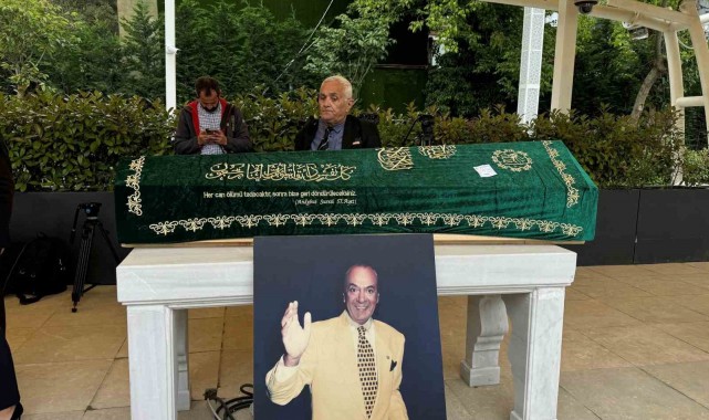 Ünlü sunucu Erkan Yolaç, son yolculuğuna uğurlandı