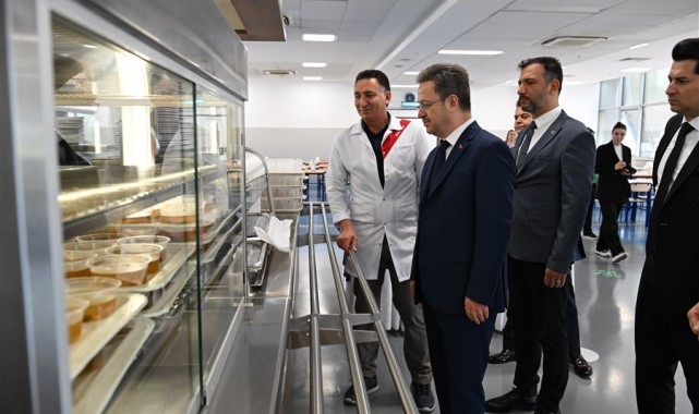 Vali Ünlü, MOSTEM'de incelemelerde bulundu