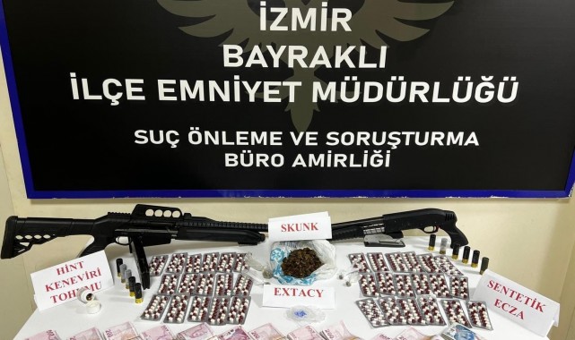 Zehir tacirleri polis takibinden kaçamadı