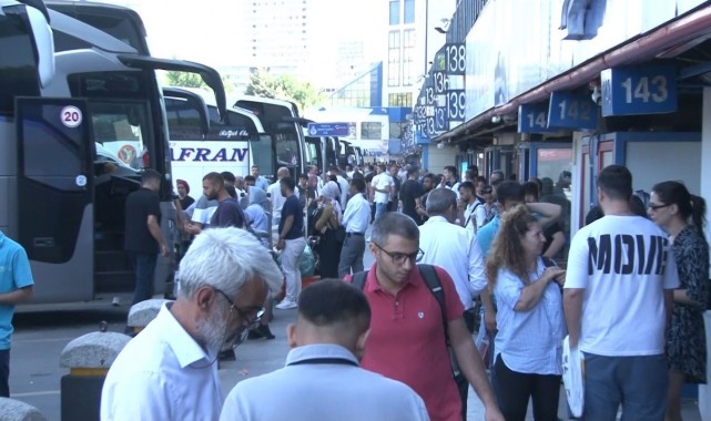 15 Temmuz Demokrasi Otogarı'nda bayram dönüşü yoğunluğu