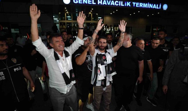 Beşiktaş'ın yeni transferi Rafa Silva, İstanbul'da