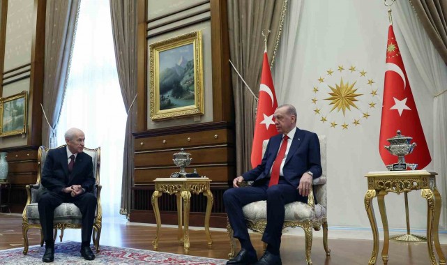 Cumhurbaşkanı Erdoğan ile Bahçeli'nin görüşmesi sona erdi