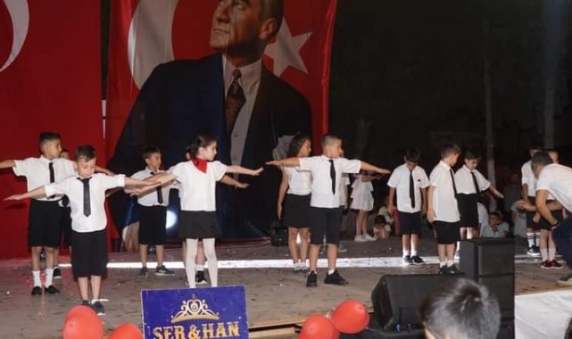 İlkokul öğrencilerinden muhteşem yılsonu eğlencesi