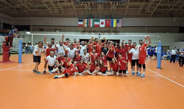 İşitme Engelliler Erkek Milli Voleybol Takımı dünya şampiyonu