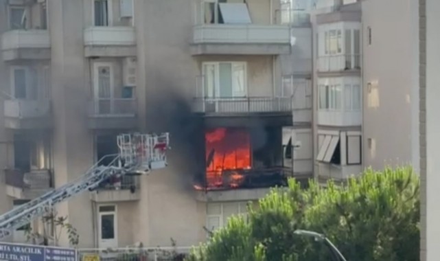İzmir'de alevler evi sardı, yatalak hasta kadın hayatını kaybetti