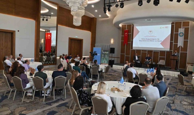 Manisa'da ilk kez düzenlenen Yeşil Manisa Zirvesi sona erdi