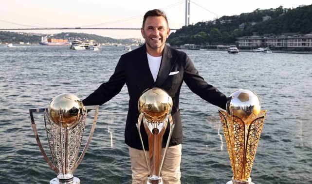 Okan Buruk: "Mauro Icardi ve Barış Alper Yılmaz bu sezon da bizimle olacak"