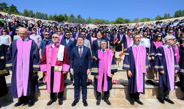 Bakan Tunç: " Haklının sesini duyurabilmek için Türkiye olarak hep adaletin yanındayız"