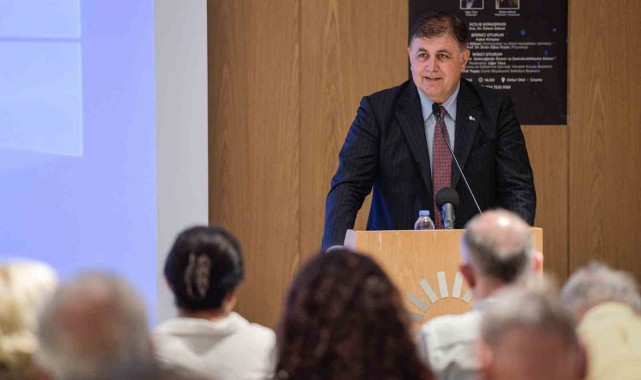 Başkan Tugay: "Baskılara boyun eğmeyeceğim"