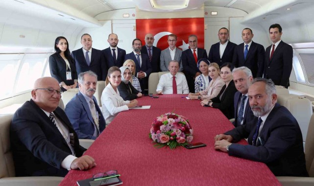 Cumhurbaşkanı Erdoğan: "Sayın Miçotakis'in bu bakanına haddini bildirmesi lazım"