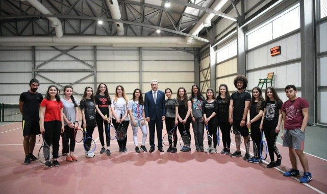 Ege Üniversitesi aday öğrencileri tercih günlerine bekliyor