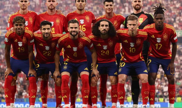 EURO 2024'te ilk finalist İspanya