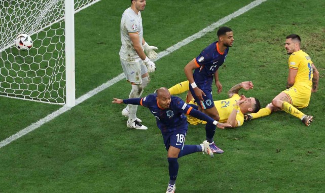 Hollanda, EURO 2024'te çeyrek finalde