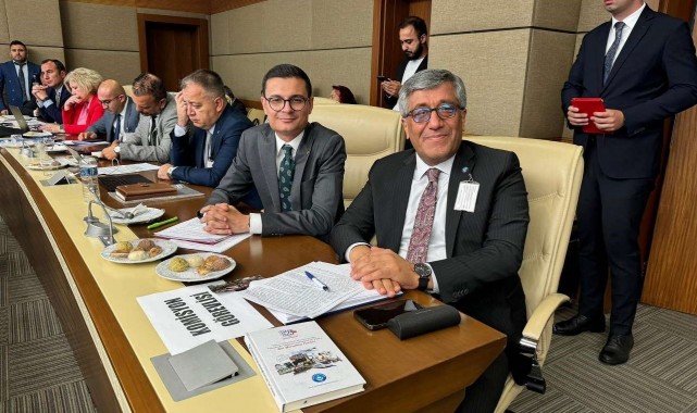 Türk Eğitim-Sen, 'Öğretmenlik Meslek Kanunu Teklifi' hakkında görüş ve önerileri TBMM'ye sundu