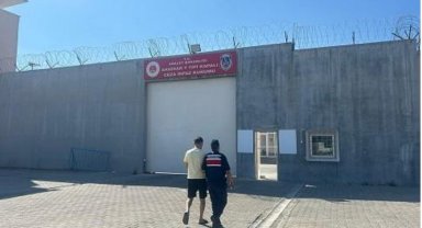 Uyuşturucu taciri jandarmanın operasyonu ile yakalandı